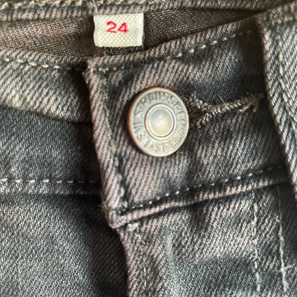 COPY - Levi’s jeans - like new - Picture 9 of 14